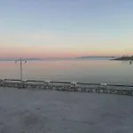 Hh Bay