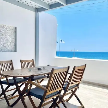 Hh Paros Bay * Logaras